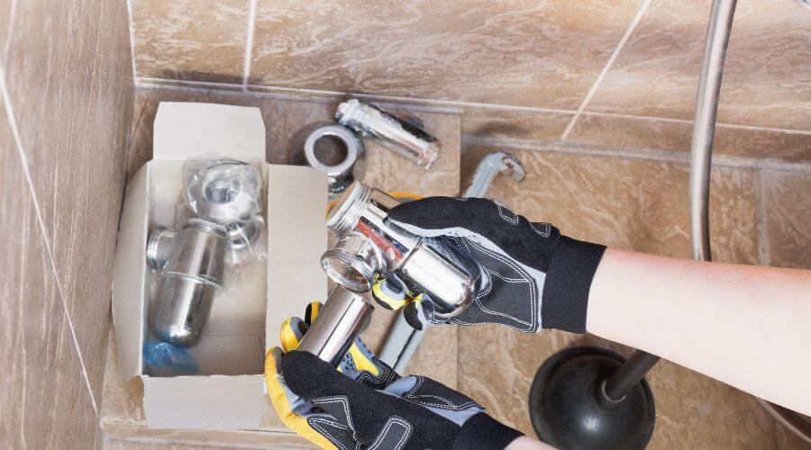 Professional residential roofers in Maple Rapids, MI